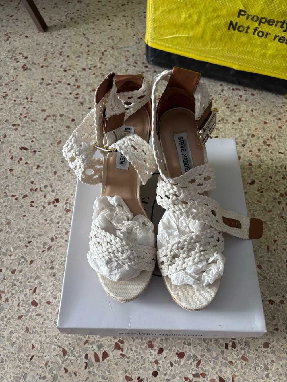 NWT Steve Madden Tan Espadrille Wedge Sandal